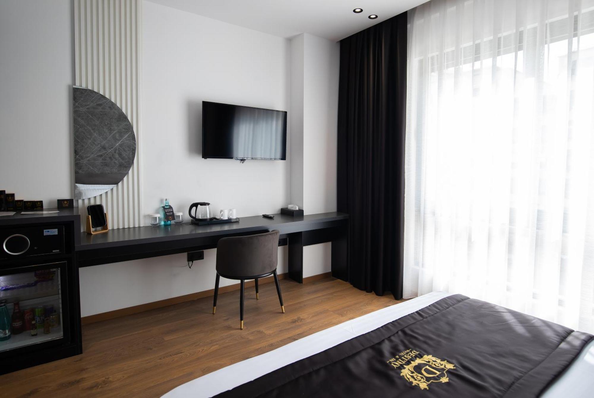 Destiny Hotel & Spa Yzberishti エクステリア 写真