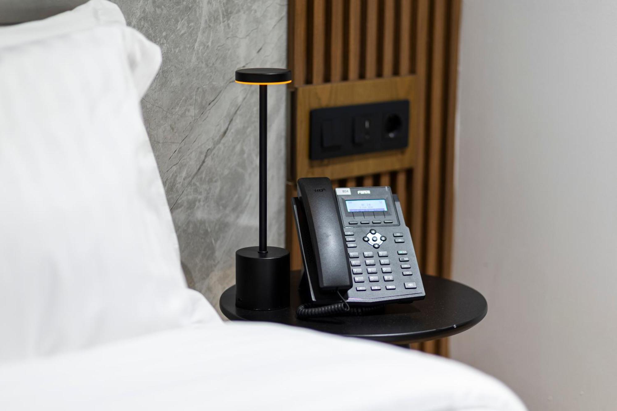 Destiny Hotel & Spa Yzberishti エクステリア 写真