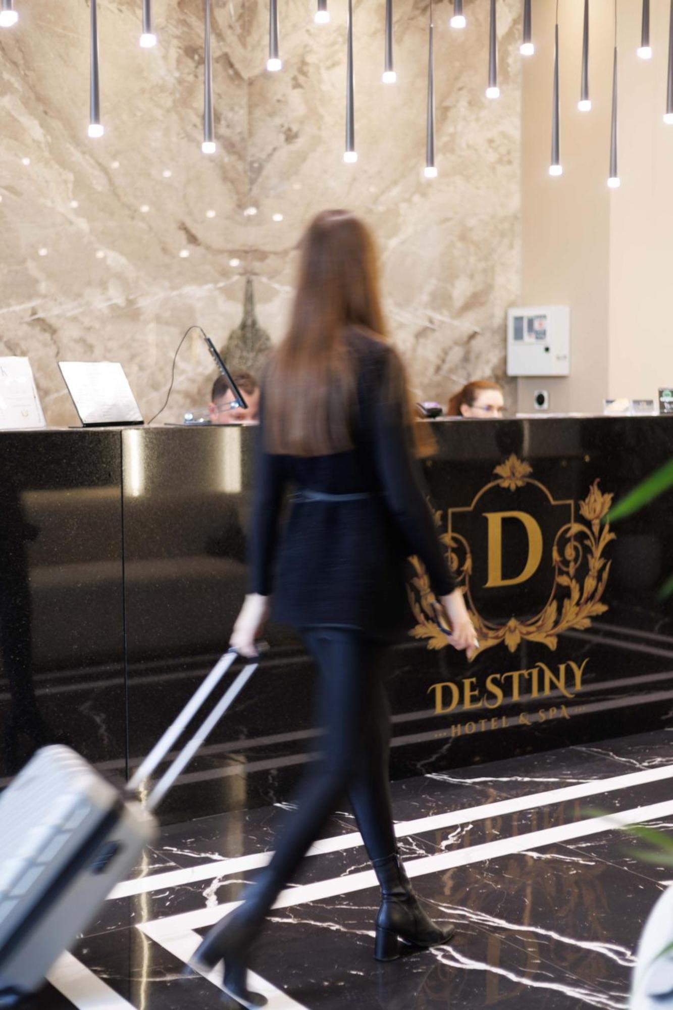 Destiny Hotel & Spa Yzberishti エクステリア 写真