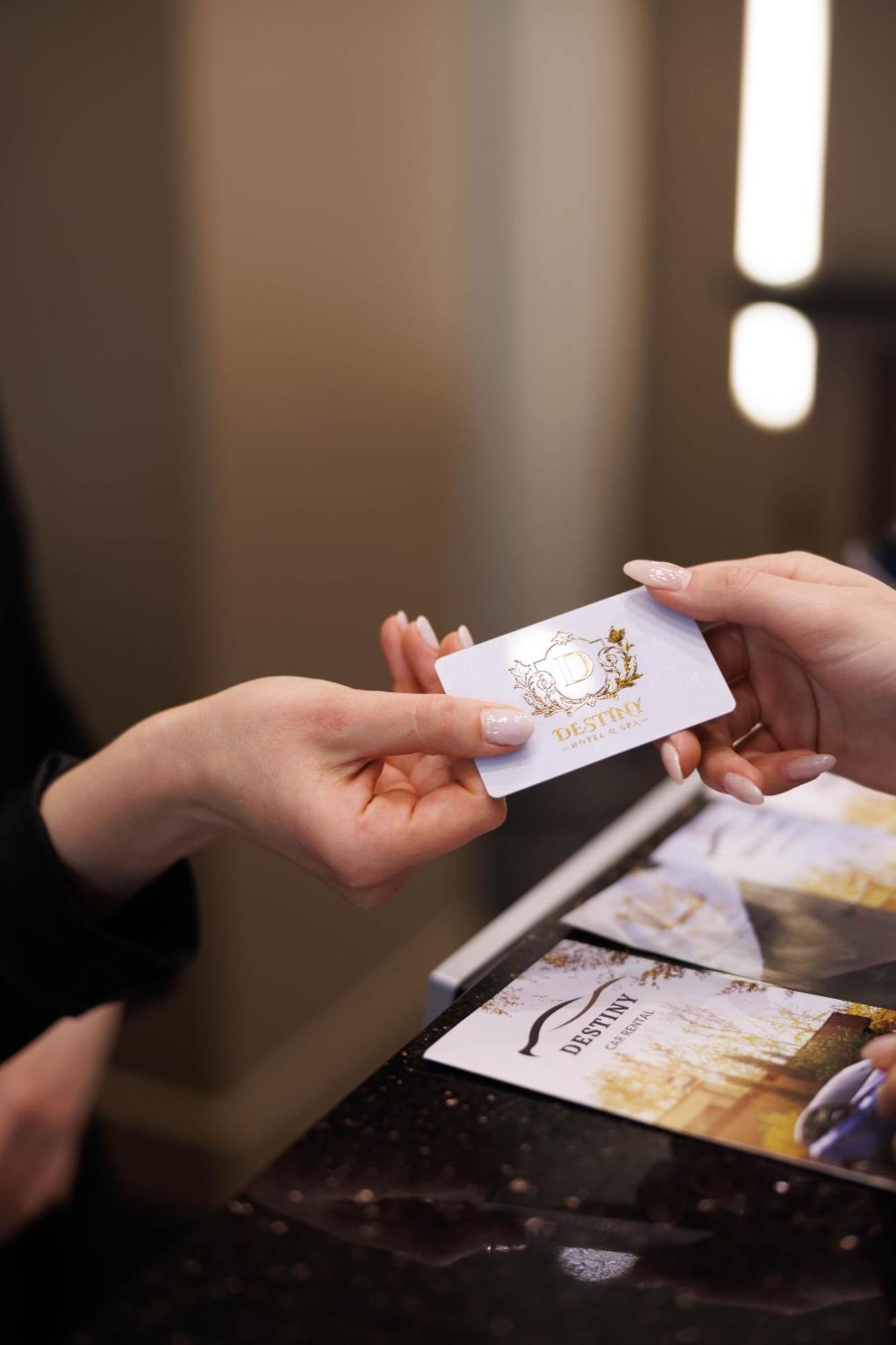 Destiny Hotel & Spa Yzberishti エクステリア 写真