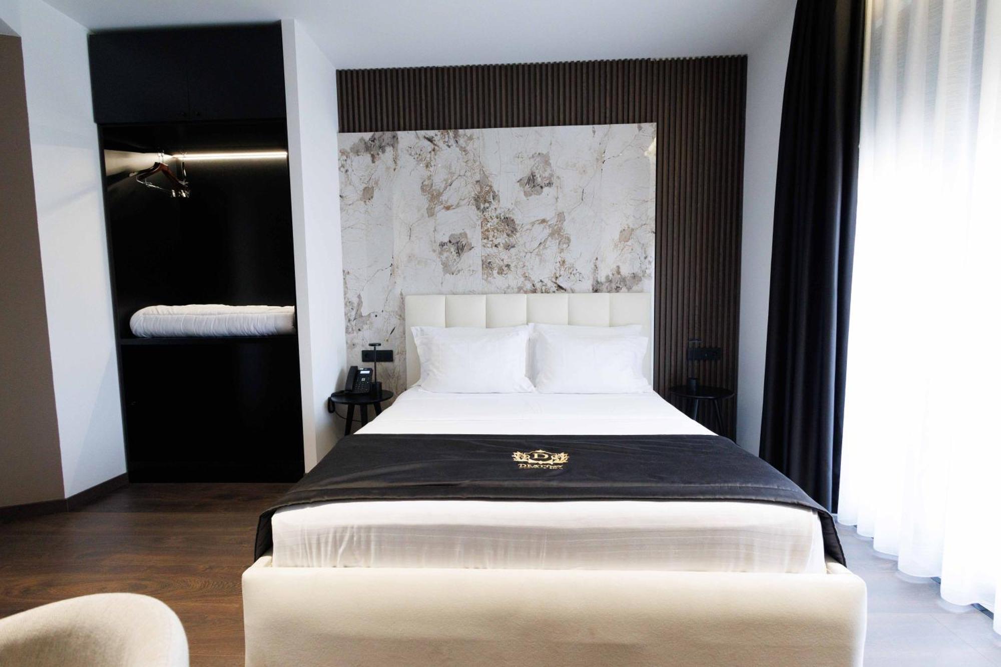 Destiny Hotel & Spa Yzberishti エクステリア 写真